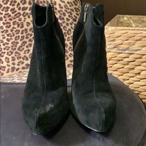 Jessica Simpson black Booties